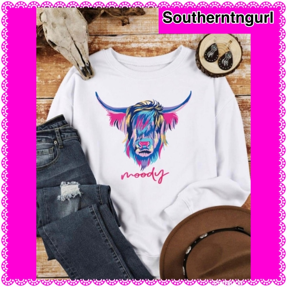 NWT MOODY  Long Sleeve Cow Head Crewneck Sweatshirt